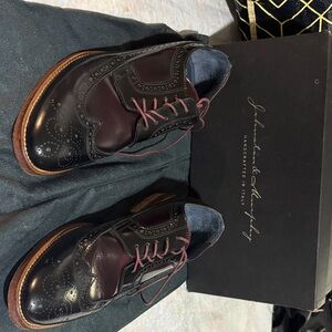 Johnstone and Murphy Handcrafted Italian Black and Burgundy Men's Shoes